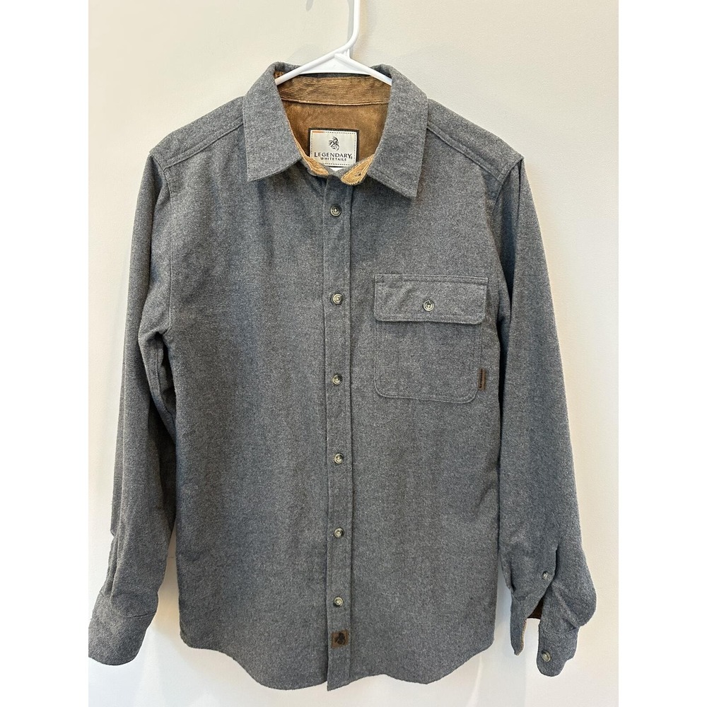 Size SM  Legendary Whitetails Buck Camp Flannel Shirt